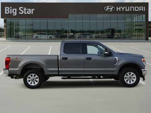 Used 2022 Ford F250 XLT image 5
