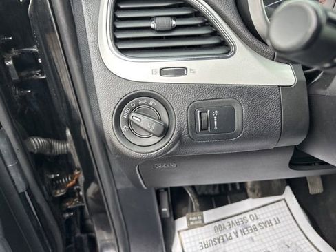 Used 2014 Dodge Journey Limited image 18