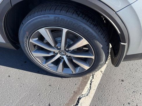 Certified 2025 Acura MDX w/ Technology Package image 4