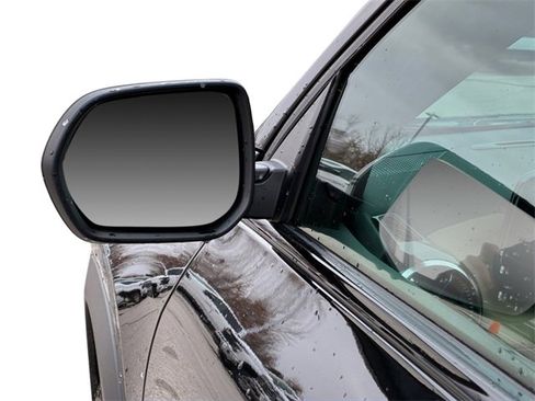 New 2026 Chevrolet Equinox ACTIV w/ Convenience Package III image 10