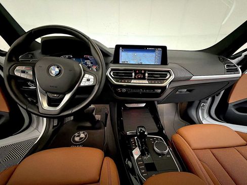 Used 2024 BMW X3 xDrive30i w/ Convenience Package w/ZPA AWD/4WD image 16