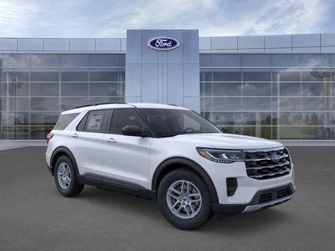 New 2026 Ford Explorer Active AWD/4WD image 32