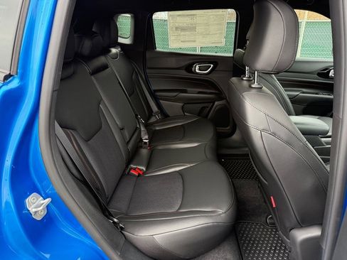 New 2026 Jeep Compass Trailhawk image 19
