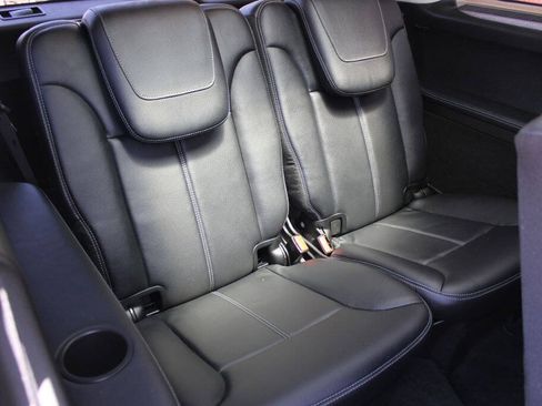 Used 2012 Mercedes-Benz GL 450 4MATIC image 19