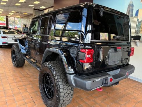 Used 2020 Jeep Wrangler Unlimited Rubicon AWD/4WD image 7