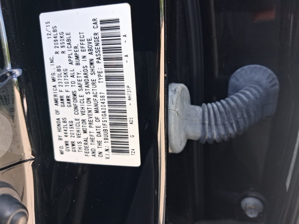 Used 2016 Acura TLX w/ Technology Package FWD image 14