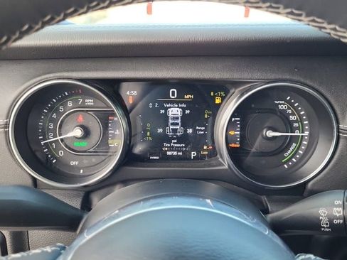 Used 2023 Jeep Wrangler Unlimited Sahara image 9