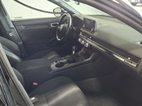 Used 2023 Honda Civic Sport image 5