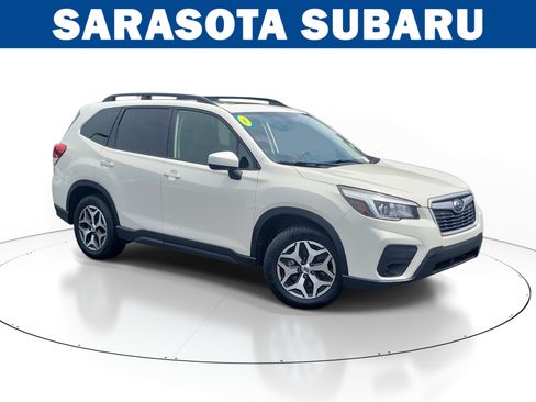 Used 2020 Subaru Forester Premium w/ Popular Package #1 AWD/4WD image 1