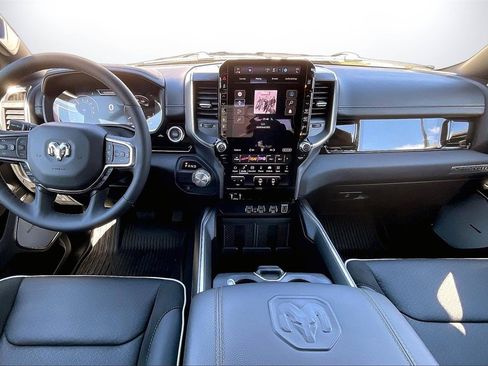 Used 2026 RAM 1500 Laramie w/ Night Edition image 16