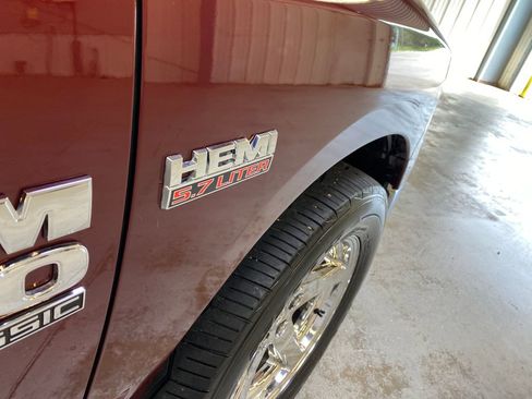 Used 2019 RAM 1500 Big Horn RWD image 15