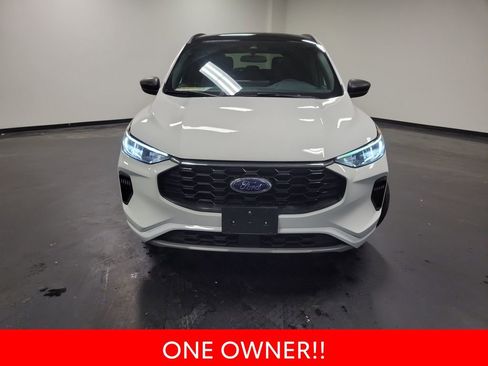 Used 2023 Ford Escape ST-Line w/ Tech Pack #1 image 3