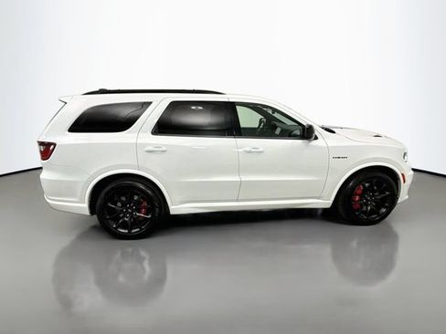 Used 2023 Dodge Durango R/T w/ Tow 'N Go Package AWD/4WD image 8