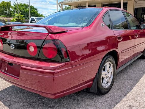 Used 2005 Chevrolet Impala Sedan w/ Preferred Equipment Group image 4