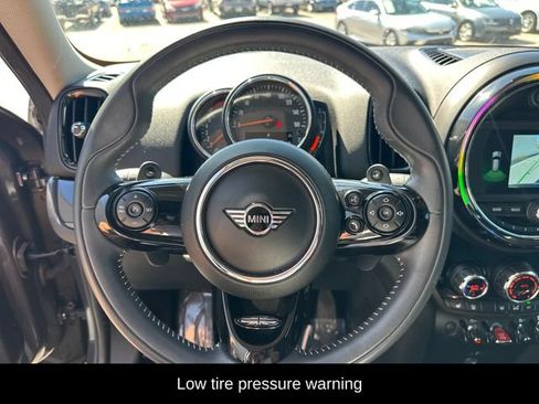 Used 2019 MINI Cooper Countryman S w/ Premium Package FWD image 7