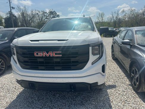 Used 2025 GMC Sierra 1500 Pro w/ Graphite Edition image 2