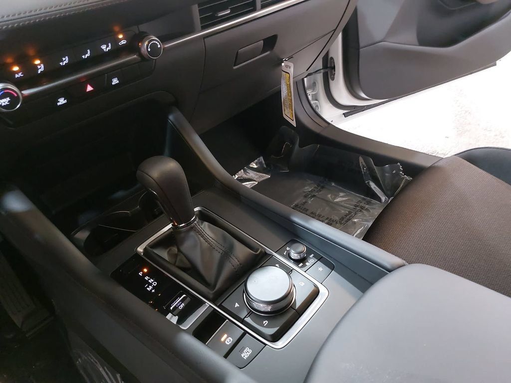 New 2026 MAZDA MAZDA3 s FWD image 23