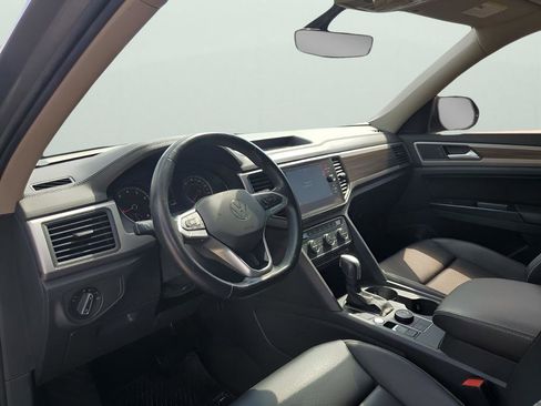 Used 2021 Volkswagen Atlas SE image 28