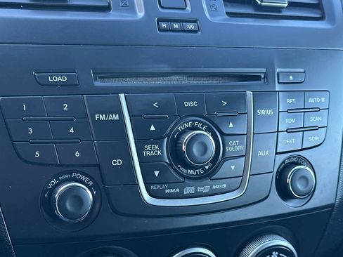 Used 2012 MAZDA MAZDA5 Grand Touring image 21