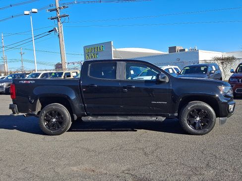 Used 2021 Chevrolet Colorado LT w/ Safety Package image 8