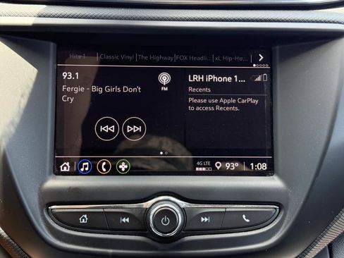 Used 2023 Chevrolet TrailBlazer RS image 33