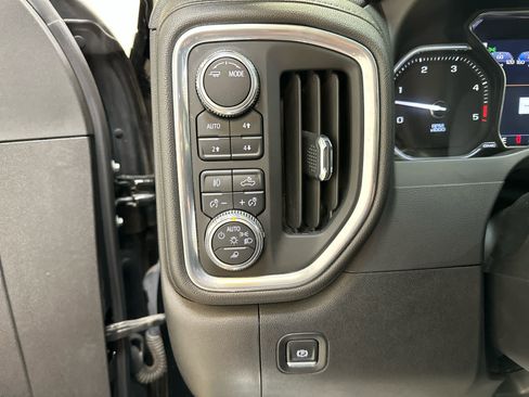 Certified 2022 GMC Sierra 2500 Denali image 19