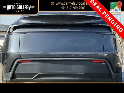Used 2026 Tesla Model Y Long Range image 4