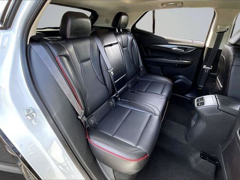 Used 2023 Buick Envision Essence w/ Technology Package I AWD/4WD image 27
