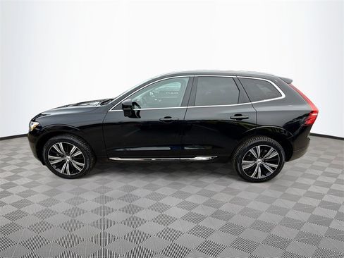 Used 2023 Volvo XC60 B5 Ultimate image 9