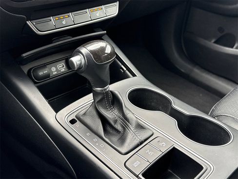 Used 2017 Kia Sorento LX w/ LX Convenience Package image 29