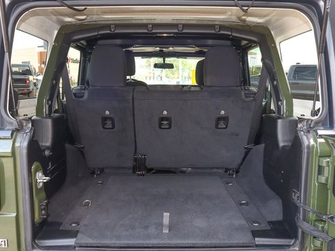 Used 2021 Jeep Wrangler Unlimited Sport image 10