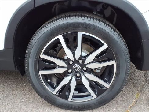 Used 2020 Honda Pilot Touring image 8