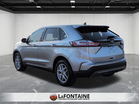 Used 2024 Ford Edge SEL image 3