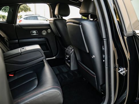 Used 2022 Rolls-Royce Ghost image 70
