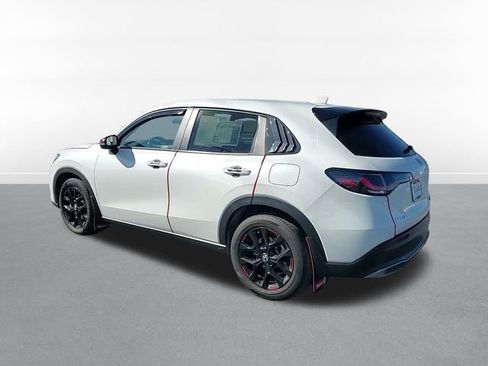 Used 2024 Honda HR-V Sport image 5