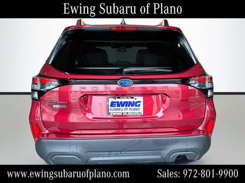 Used 2026 Subaru Forester Premium AWD/4WD image 6