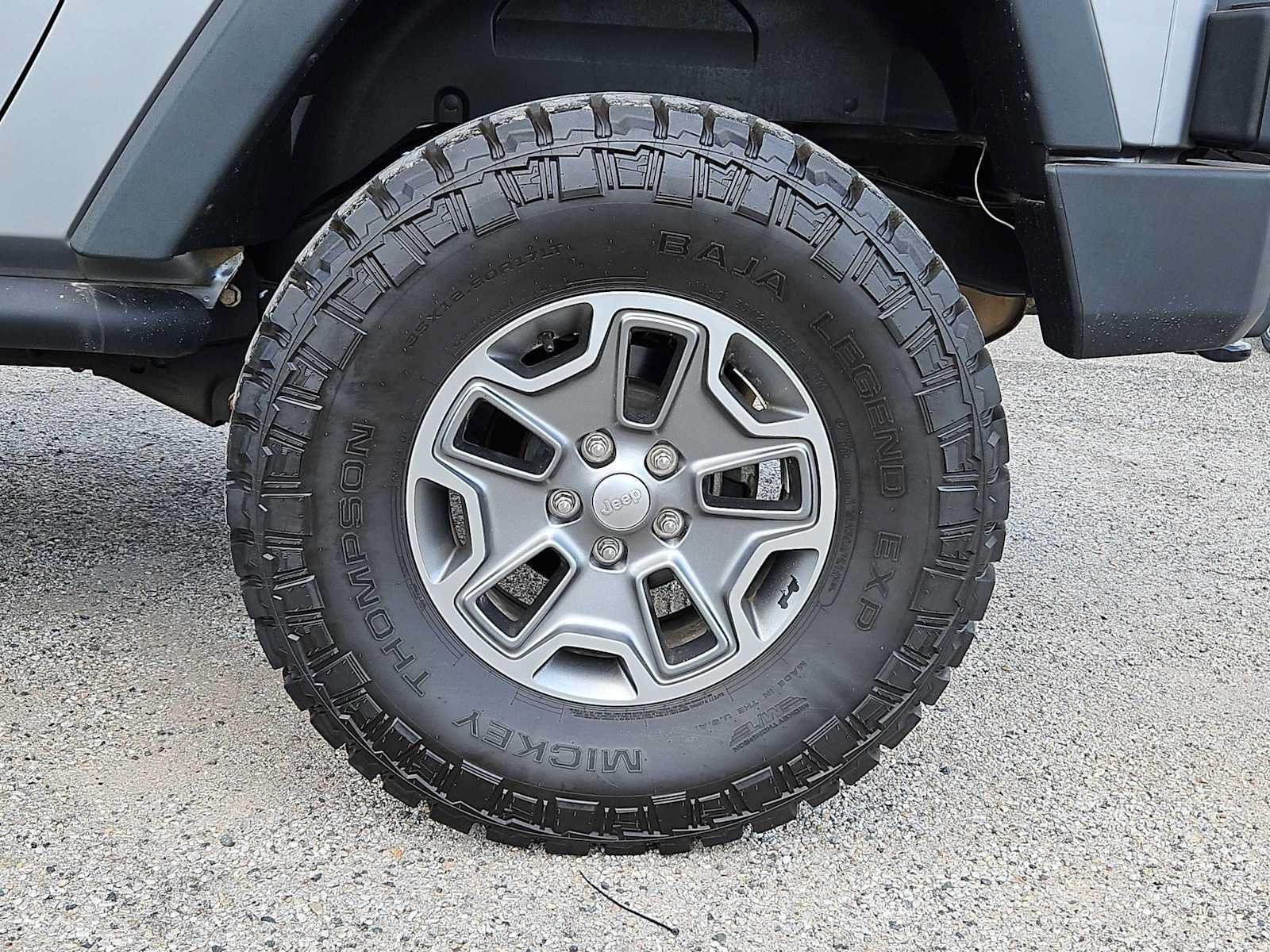 Used 2013 Jeep Wrangler Rubicon w/ PWR Convenience Group AWD/4WD image 13