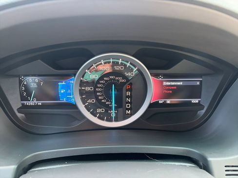 Used 2015 Ford Explorer XLT w/ Equipment Group 202B AWD/4WD image 16