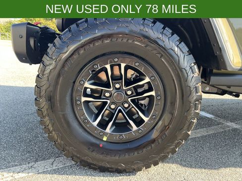 Used 2025 Jeep Wrangler Unlimited Rubicon image 33