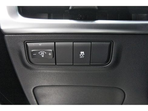 Certified 2026 Hyundai Tucson SE FWD image 22