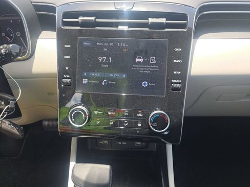 Used 2024 Hyundai Tucson SE FWD image 19