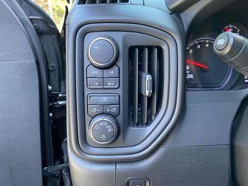 Used 2024 Chevrolet Silverado 1500 Custom AWD/4WD image 18