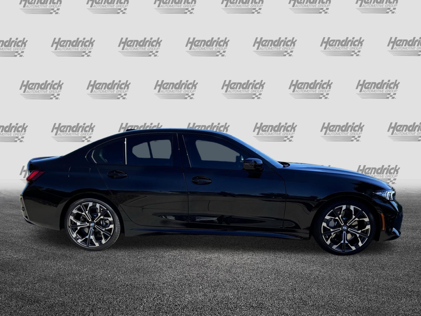 Used 2026 BMW 330i Sedan w/ M Sport Package RWD image 11