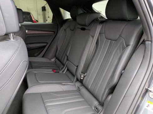 Used 2024 Audi Q5 2.0T Premium Plus image 32