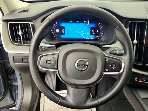 Used 2024 Volvo XC60 B5 Core image 13