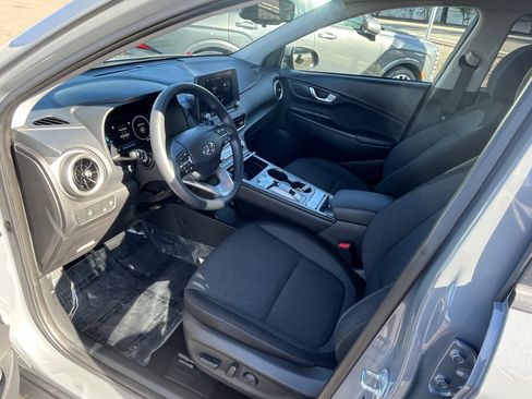 Certified 2023 Hyundai Kona SE w/ Cargo Package image 9