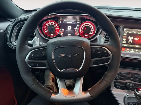 Used 2023 Dodge Challenger SRT Hellcat image 19