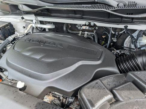 Used 2023 Honda Odyssey Elite image 32
