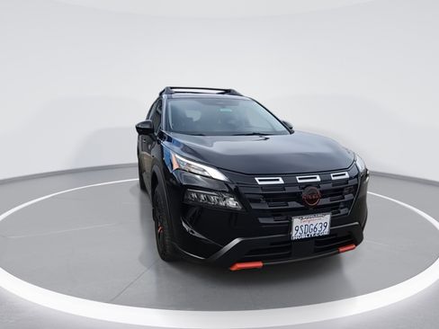 Used 2025 Nissan Rogue SV w/ Rock Creek Premium Package image 3