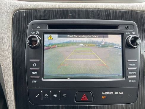 Used 2016 Chevrolet Traverse LT AWD/4WD image 26